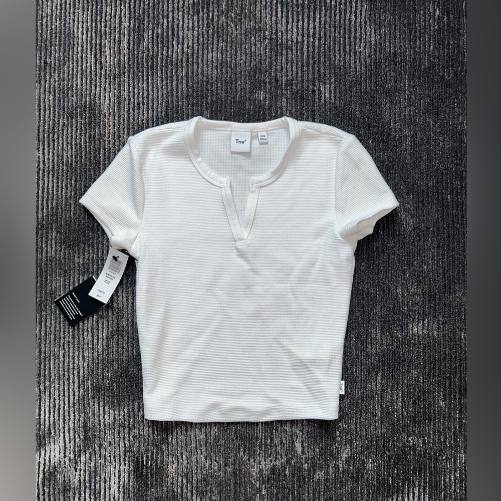 NWT Aritzia TNA Waffle Top in White